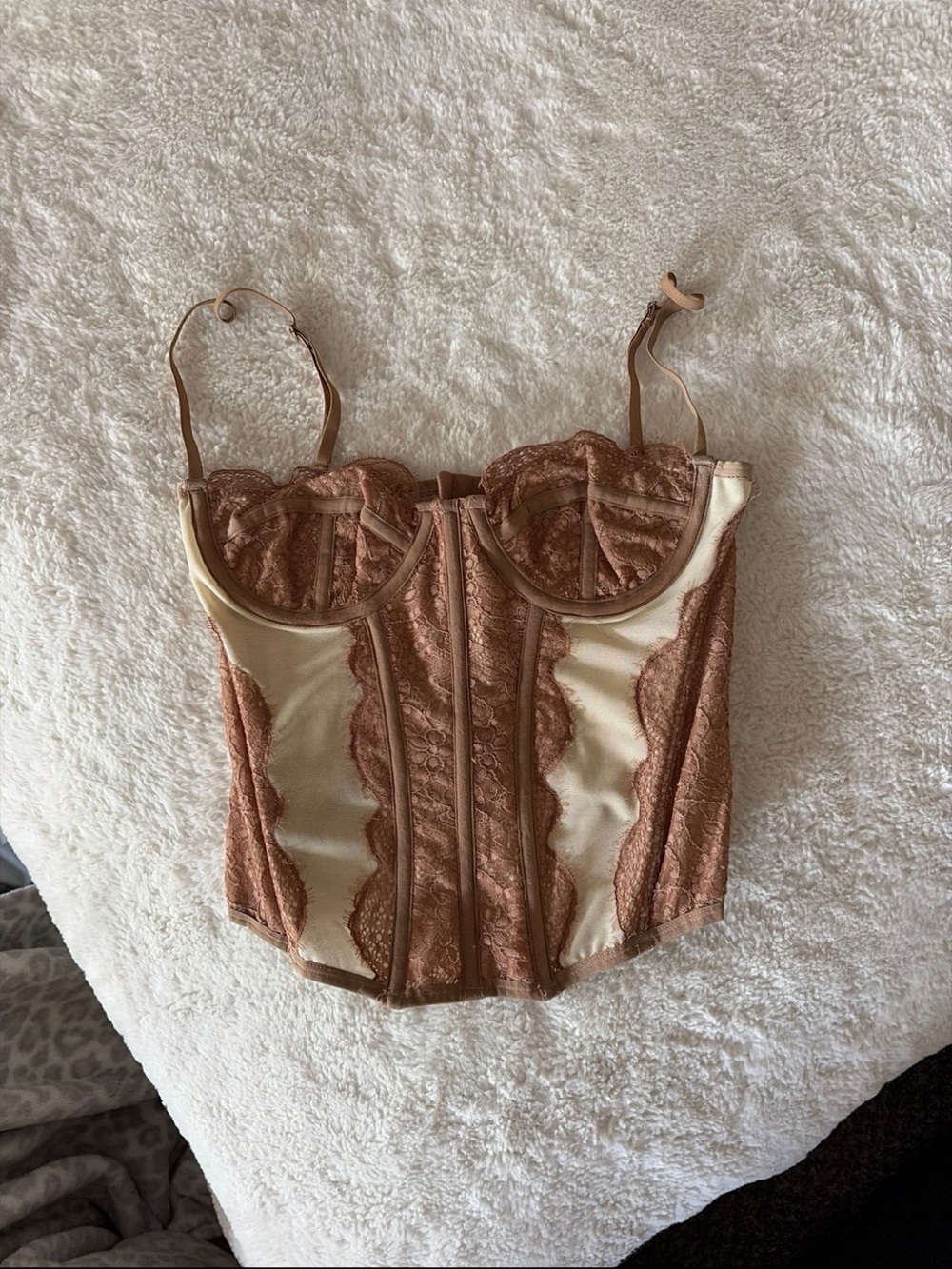 urban outfitters corset